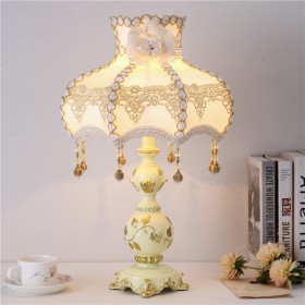 Table lamp bedroom bedside lamp European palace luxury American retro simple high-end living room project