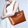 Fashionable leather handbag, shoulder bag, shopping bag, portable leather bag, simple and practical ladies bag