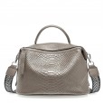 Spring and summer new leather handbags female crocodile pattern first layer cowhide large capacity ladies shoulder messenger bag