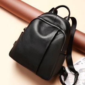 New Backpack Women's Leather Women's Bags Trendy Wild European and American First Layer Leather Lady Backpack Travel Lady Bag