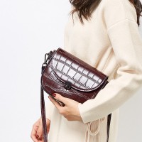 Niche design leather handbags new crocodile pattern leather small square bag fashion shoulder messenger bag