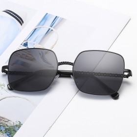 Large frame square metal chain clause sunglasses female tide street shot sunglasses men fashion glasses S9036