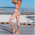 ! Hot sale new floral print yoga pants suit fitness sports suit yoga pants tops women