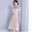 Spring temperament short-sleeved women's new embroidered applique beaded waist slim lace big swing dress