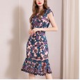 Spring new embroidered fish pendulum hip short sleeve one-step skirt fashion women