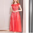 The new dress female Xia Xianqi elegant A-line swing temperament long skirt round neck short sleeve embroidery yarn skirt
