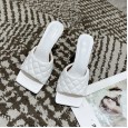 Spring and summer catwalk rhombic bread design fashion sandals simple square head high-heeled slippers 979-5