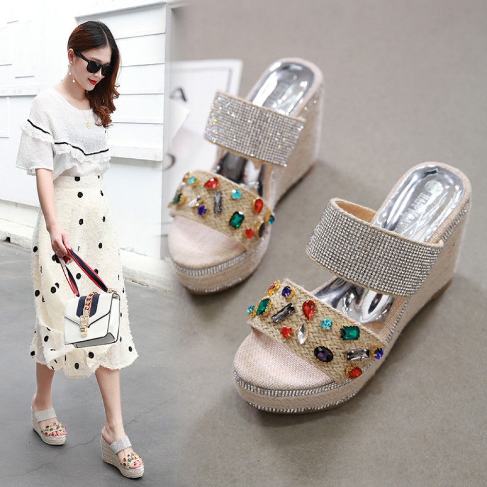 Wedge slippers female summer rhinestone word drag thick bottom muffin shoes high heel waterproof platform straw sandals with diamonds